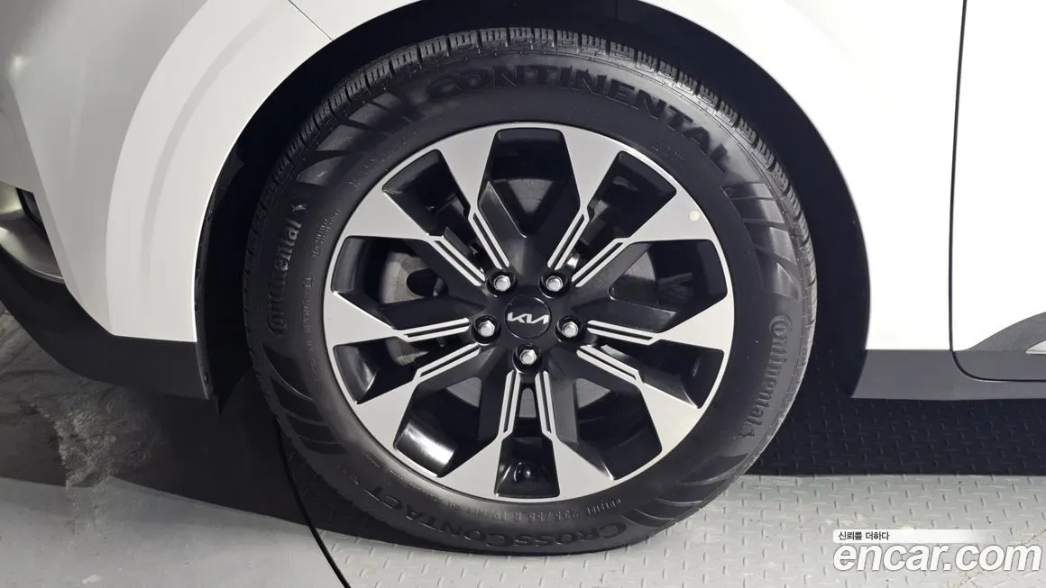 Kia Carnival 2023 из KR, фото 5