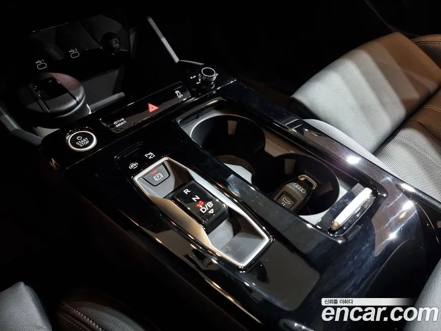 Audi Q6 e-tron 2025 из KR, фото 9