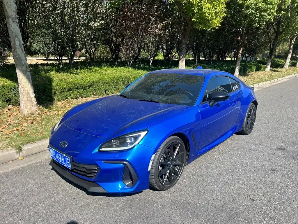 Subaru BRZ 2023 из CN, фото 1