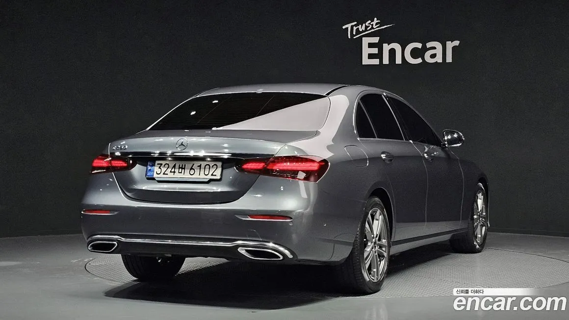 Mercedes-Benz E-Class 2023 из KR, фото 2
