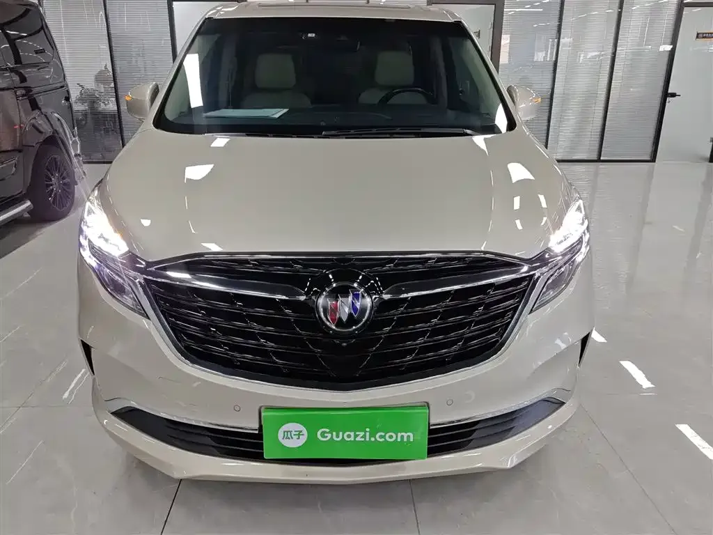 Buick GL8 2021 из CN, фото 3