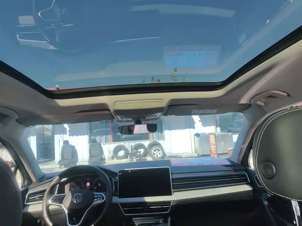 Volkswagen Tiguan L 2021 из CN, фото 8