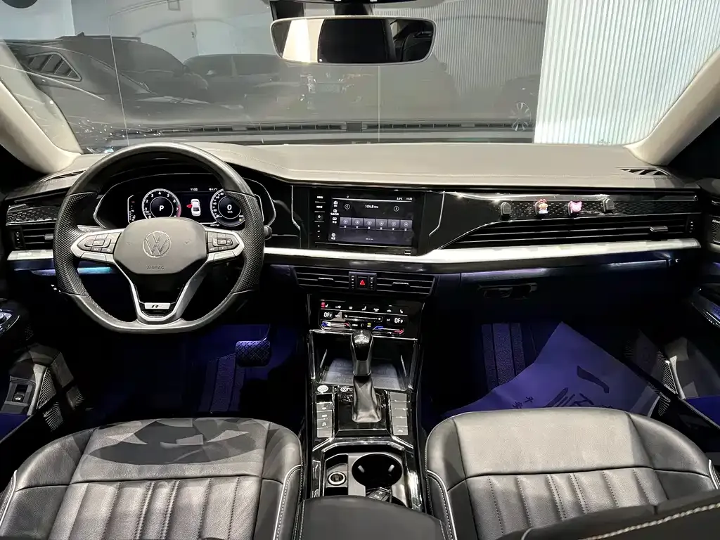 Volkswagen Passat 2022 из CN, фото 7