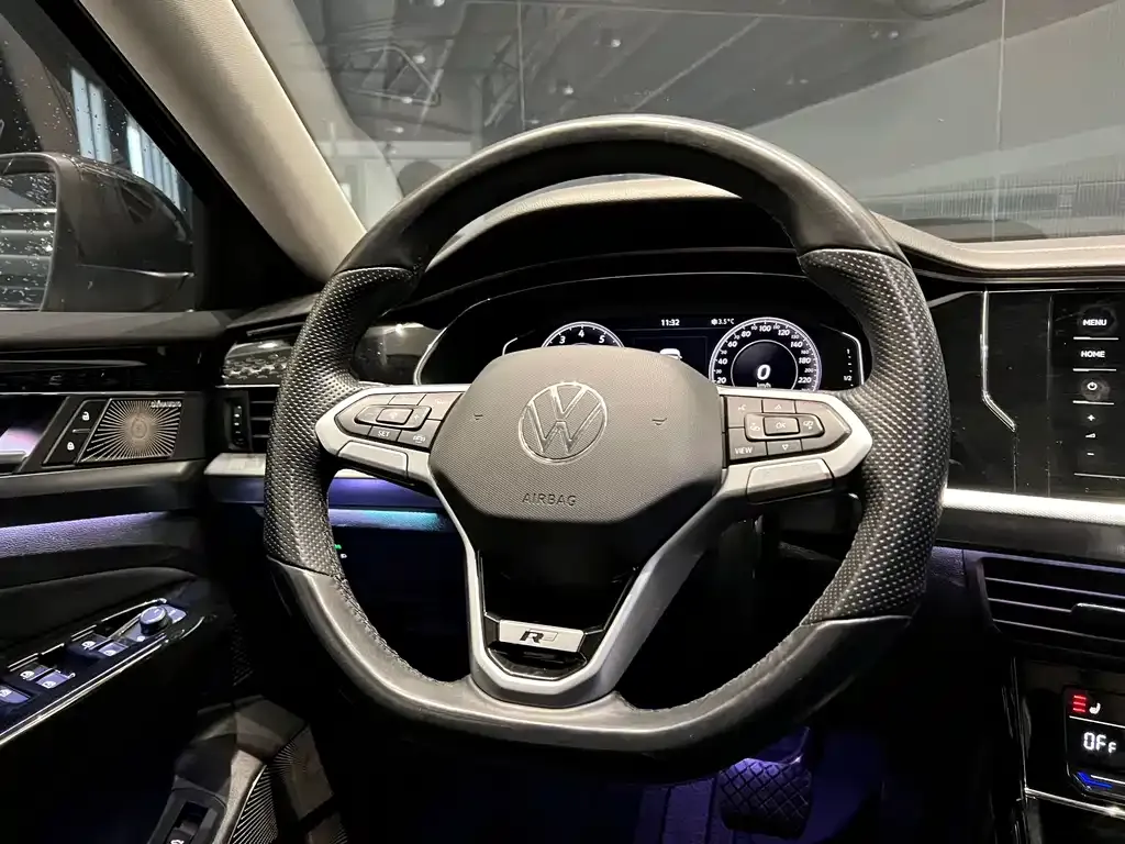 Volkswagen Passat 2022 из CN, фото 8