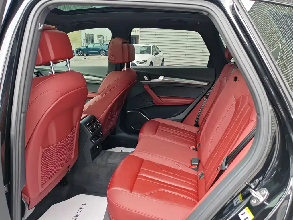 Audi Q5L 2024 из CN, фото 9