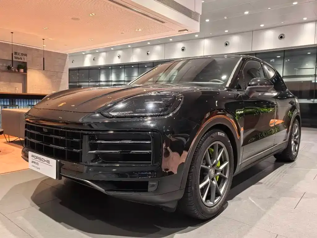 Porsche Cayenne Hybrid — фото 1