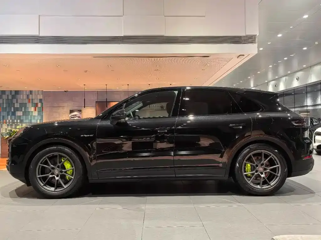 Porsche Cayenne Hybrid — фото 2