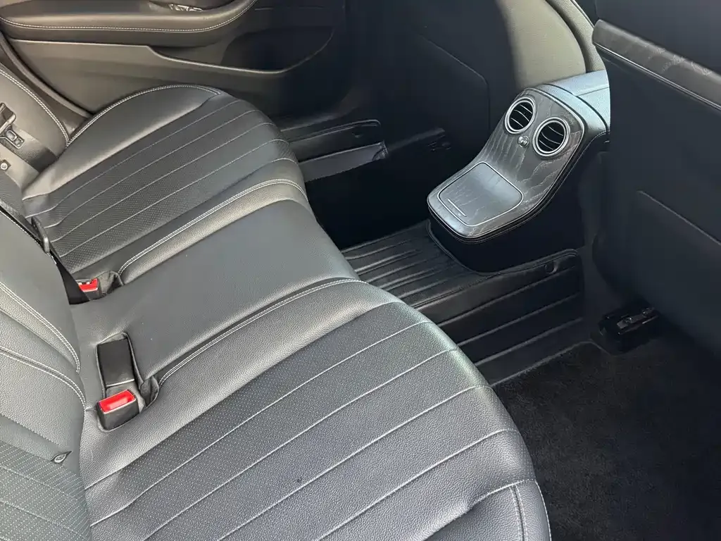 Mercedes-Benz E-Class 2021 из CN, фото 2