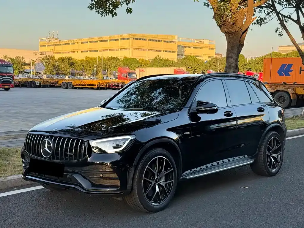 Mercedes-Benz GLC AMG 2023 из CN, фото 1