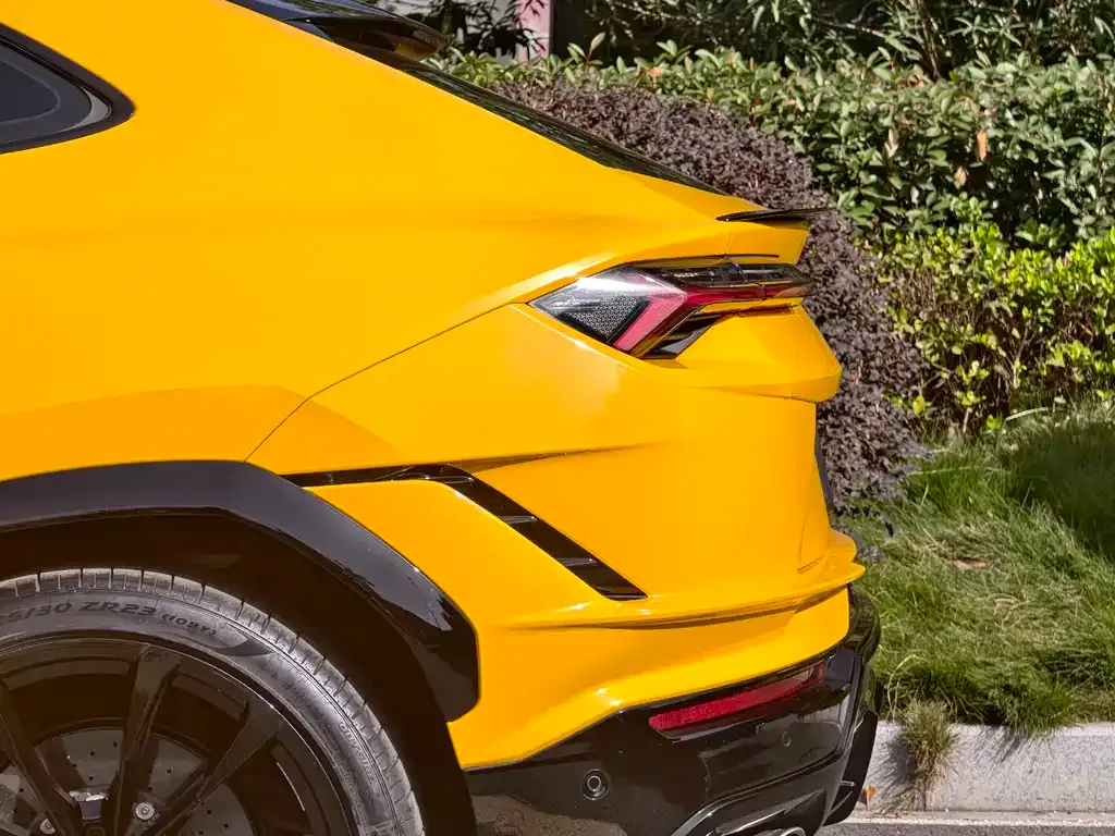 Lamborghini Urus — фото 4