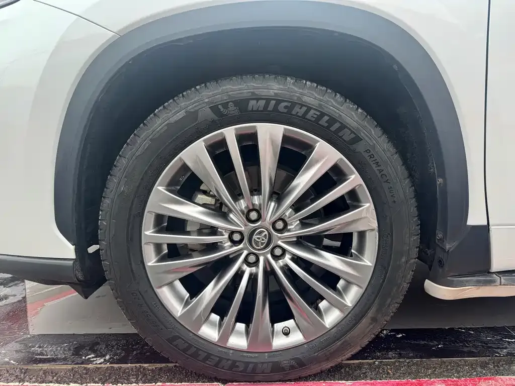 Toyota Highlander 2021 из CN, фото 9