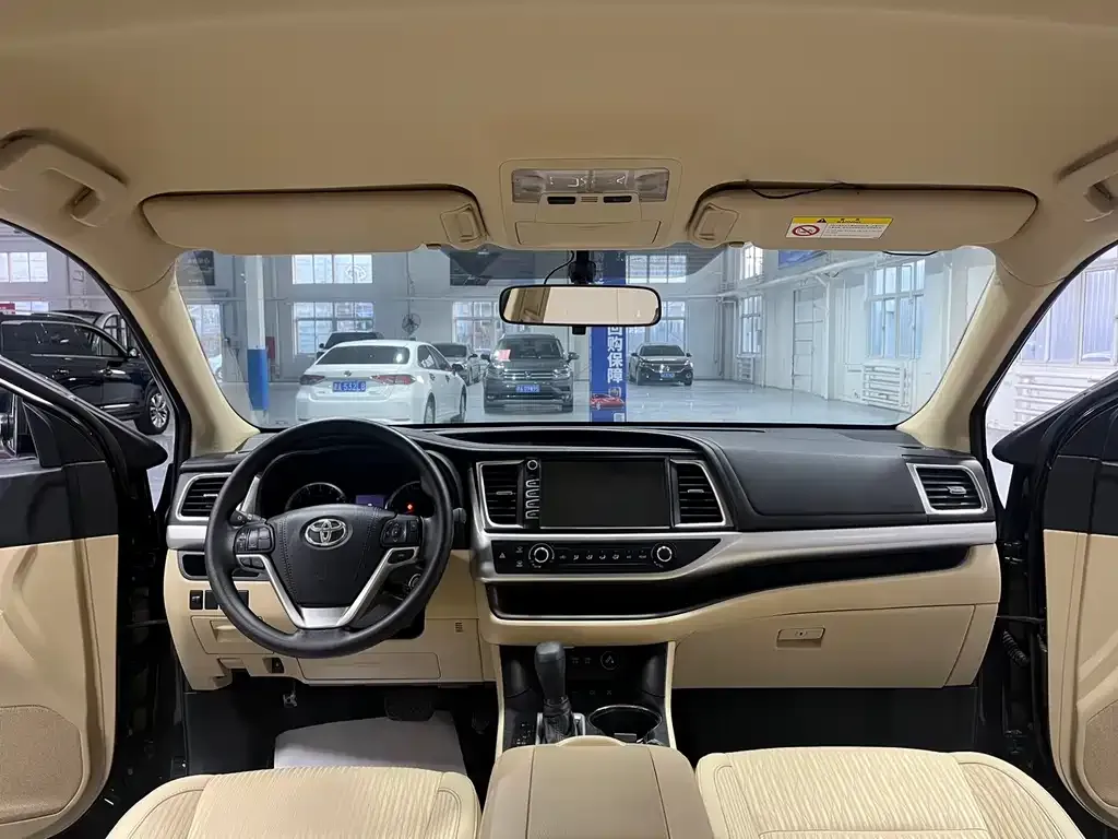 Toyota Highlander 2021 из CN, фото 10