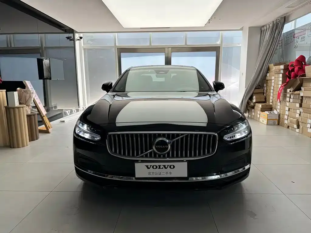 Volvo S90 — фото 2