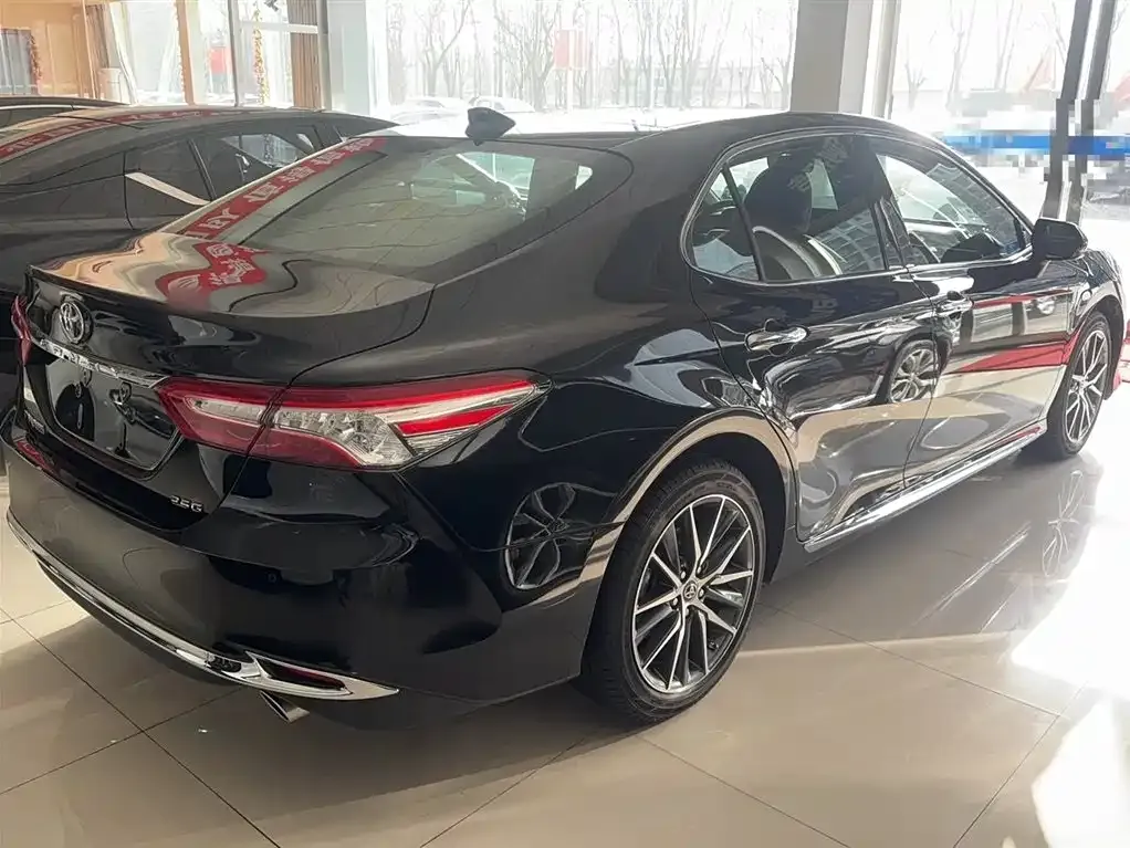 Toyota Camry 2024 из CN, фото 5