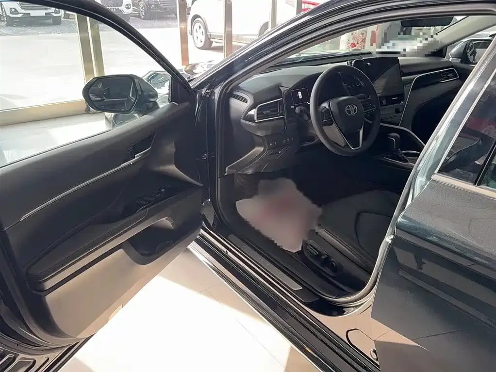 Toyota Camry 2024 из CN, фото 9