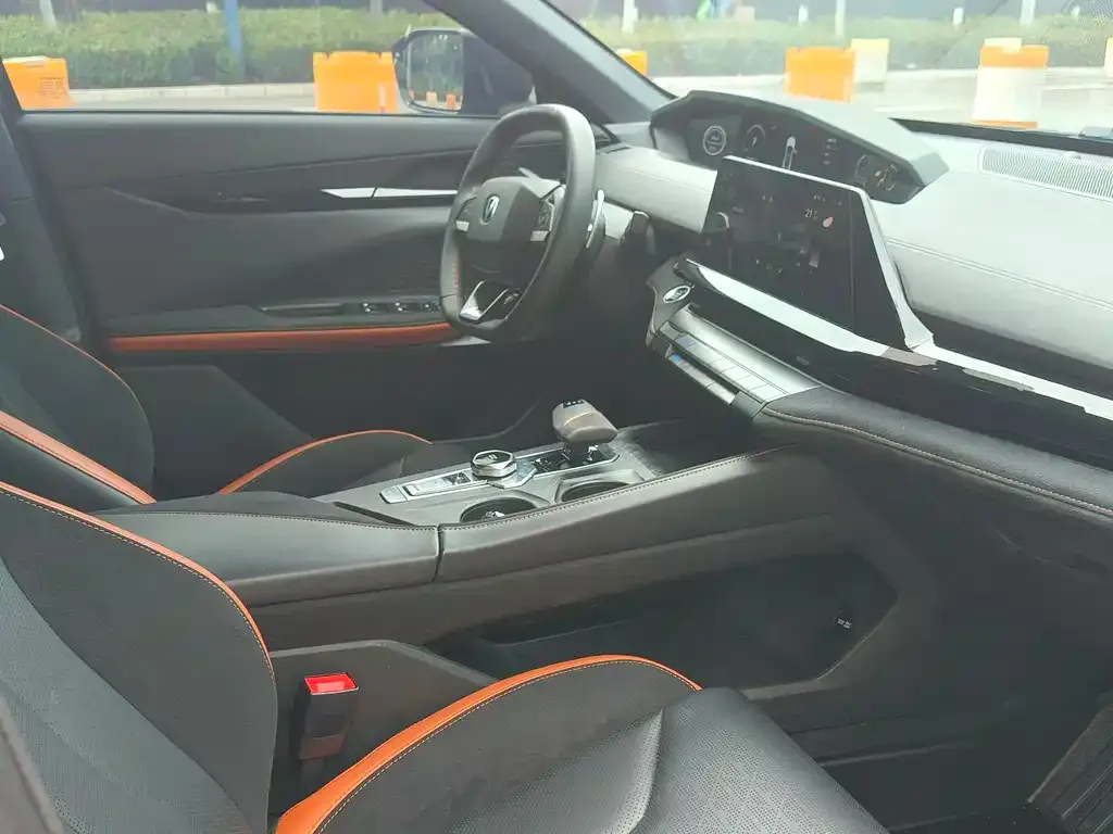 Changan UNI-V 2022 из CN, фото 6