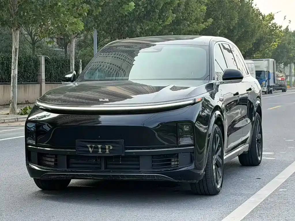 Li Auto L8 2024 из CN, фото 1