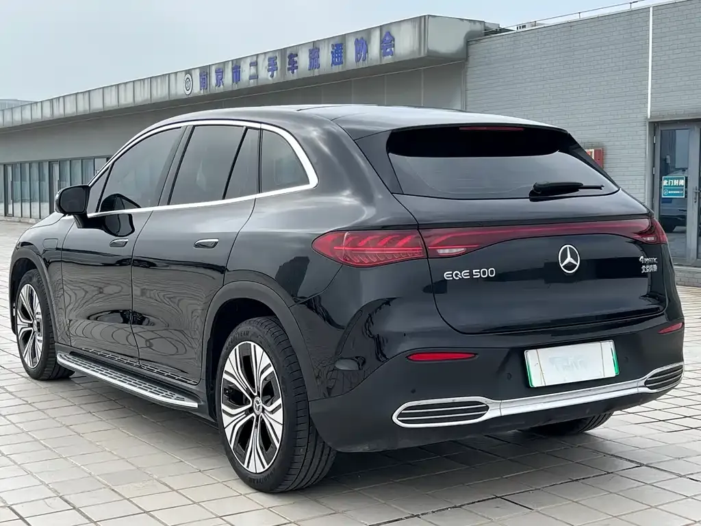Mercedes-Benz EQE SUV 2024 из CN, фото 4