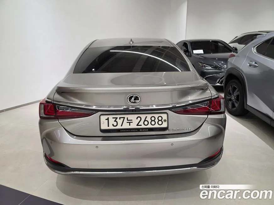 Lexus ES 2023 из KR, фото 4