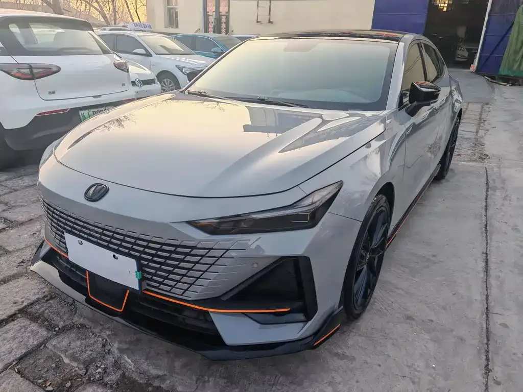 Changan UNI-V 2022 из CN, фото 1