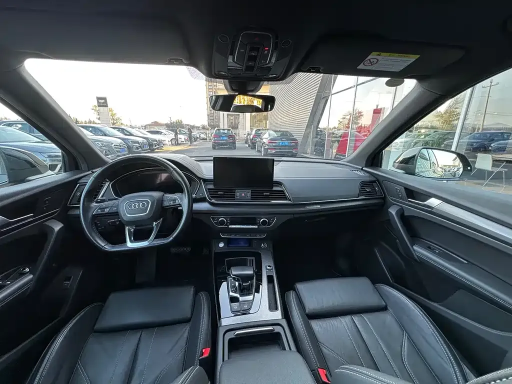 Audi Q5L 2023 из CN, фото 10