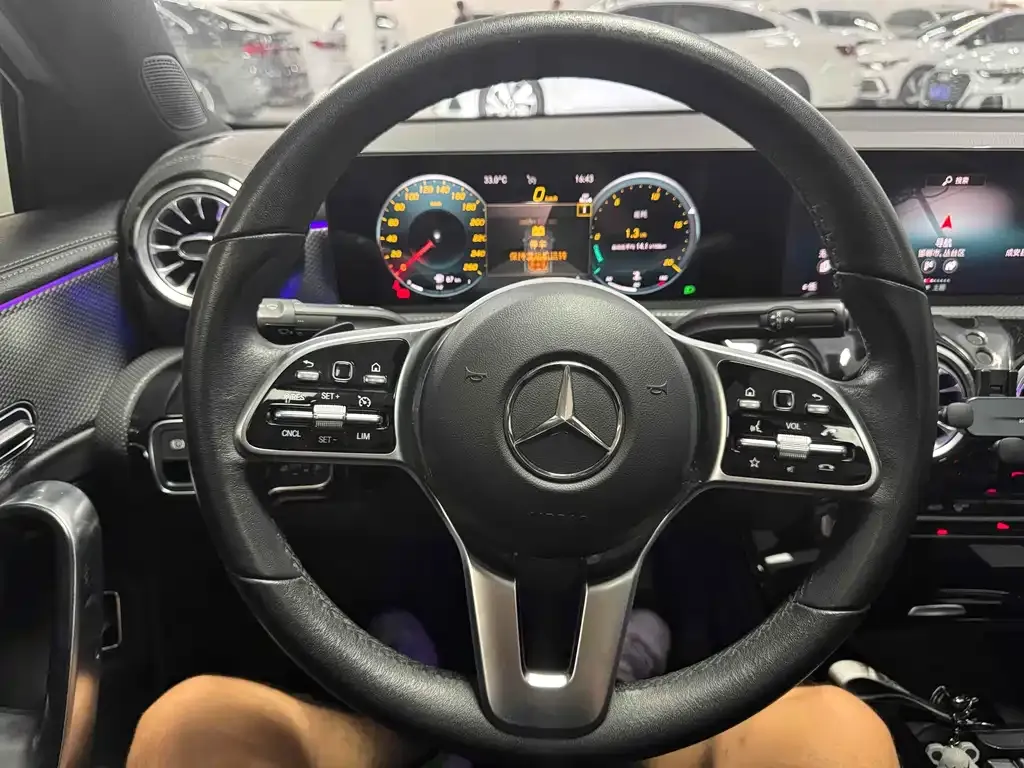 Mercedes-Benz A-Class 2023 из CN, фото 8