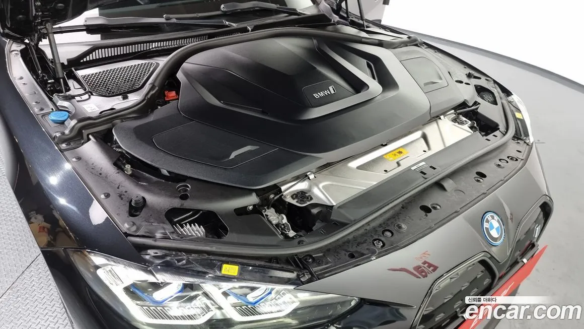 BMW i4 2023 из KR, фото 6
