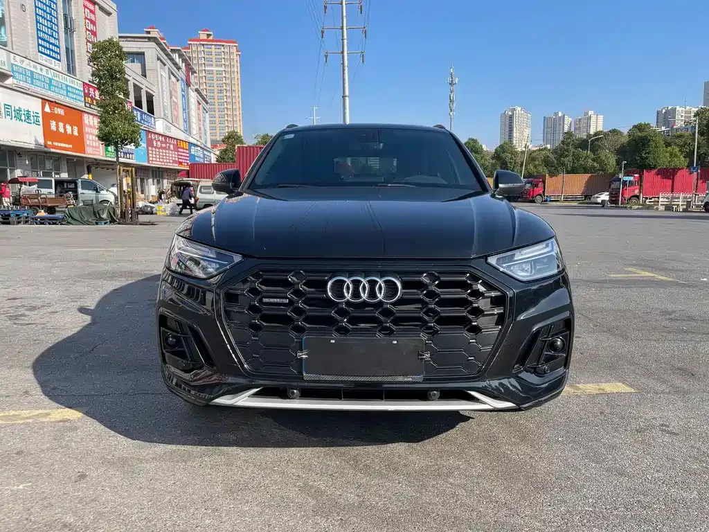 Audi Q5L 2024 из CN, фото 2