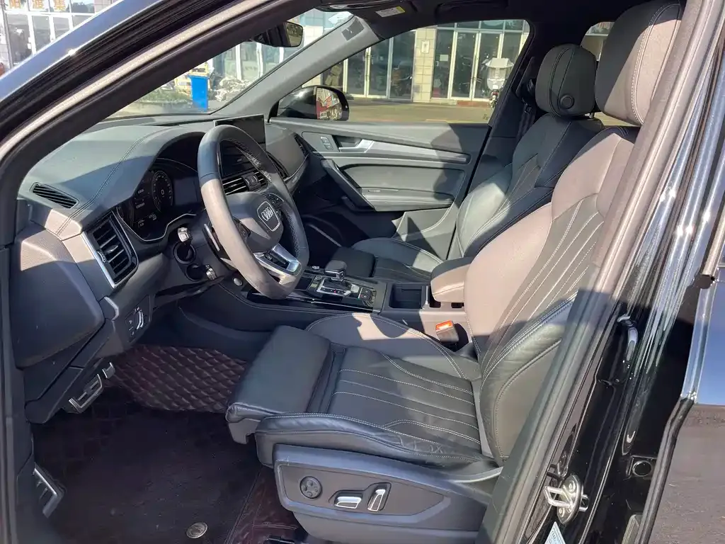 Audi Q5L 2024 из CN, фото 4