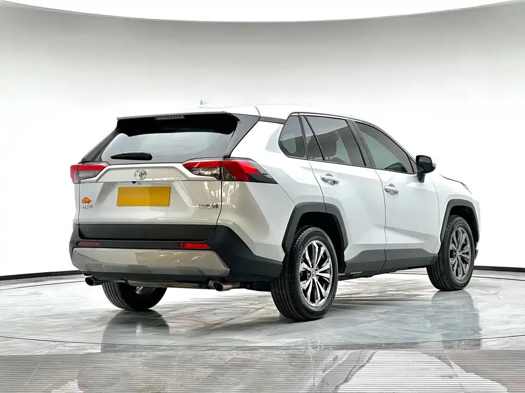 Toyota RAV4 2025 из CN, фото 5