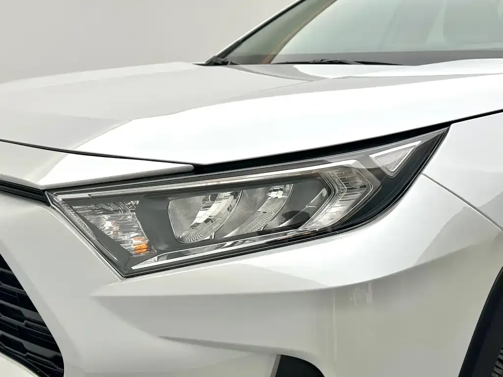 Toyota RAV4 2025 из CN, фото 9