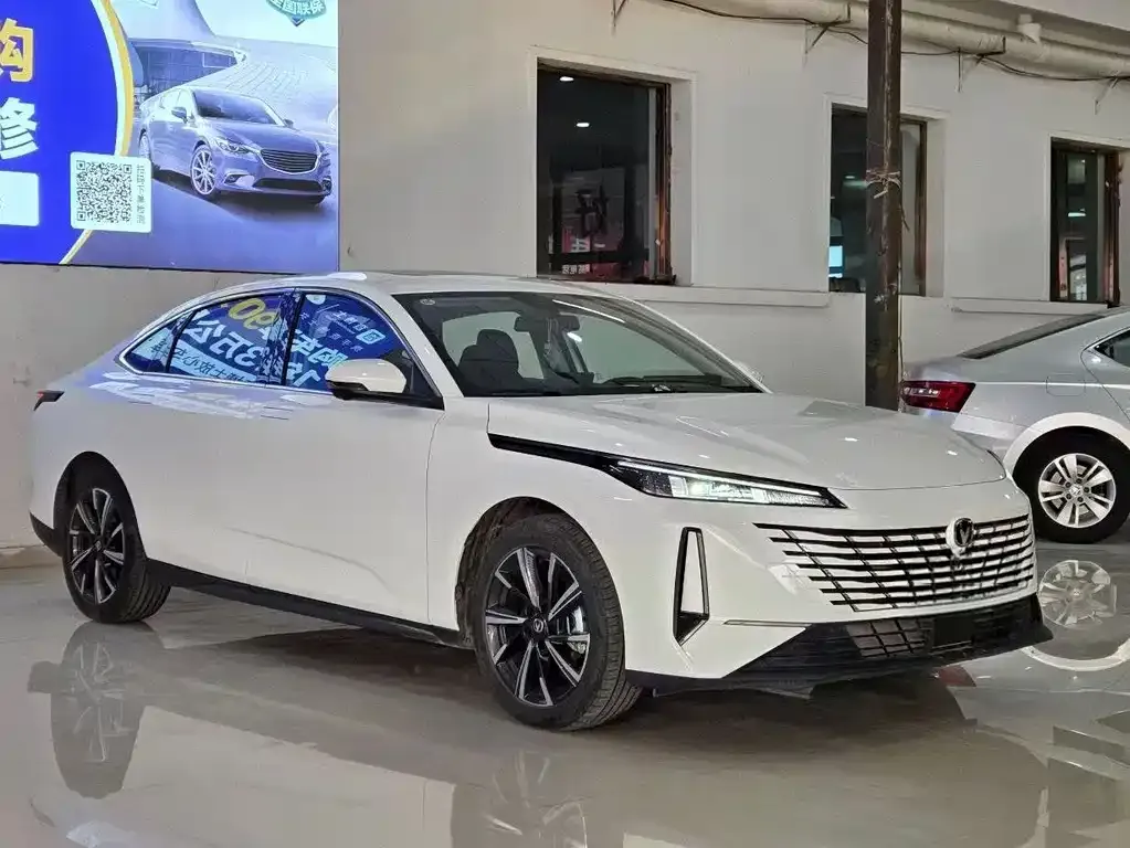 Changan Eado 2024 из CN, фото 3