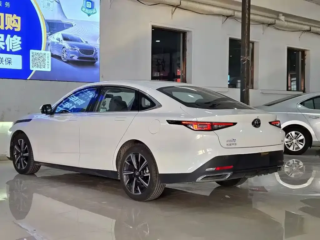Changan Eado 2024 из CN, фото 4