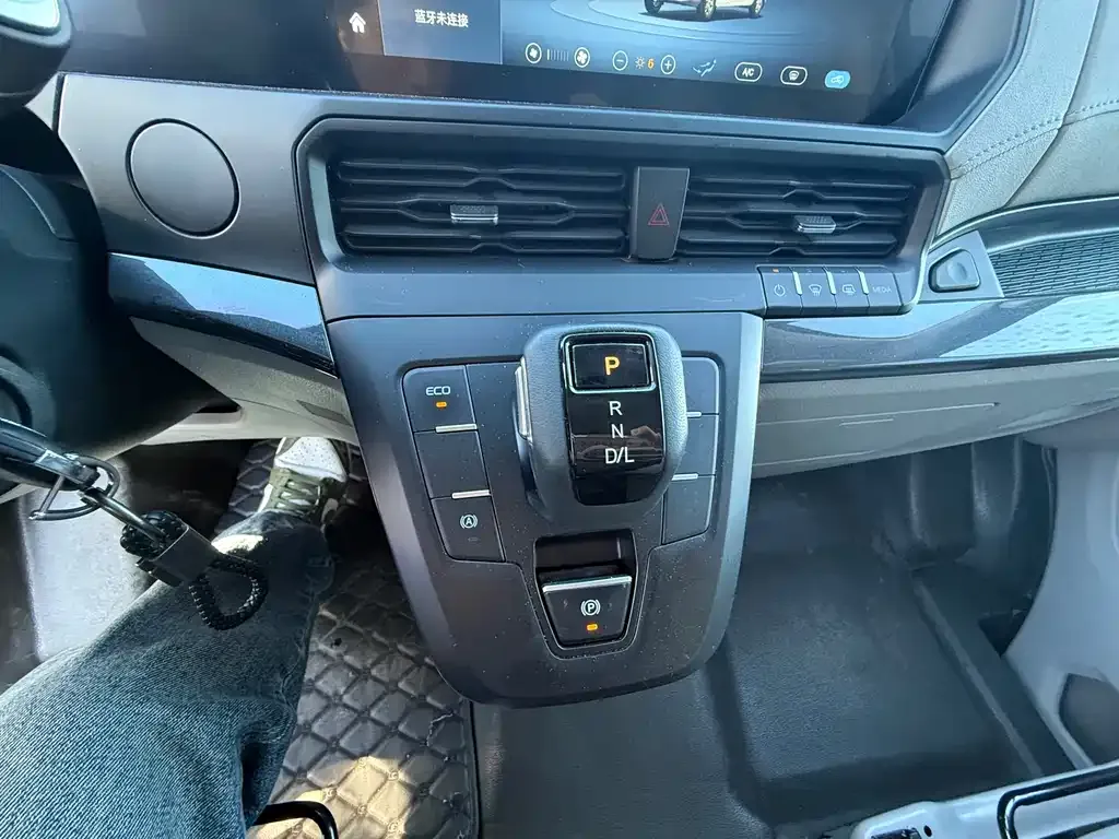 Ford Transit 2023 из CN, фото 7