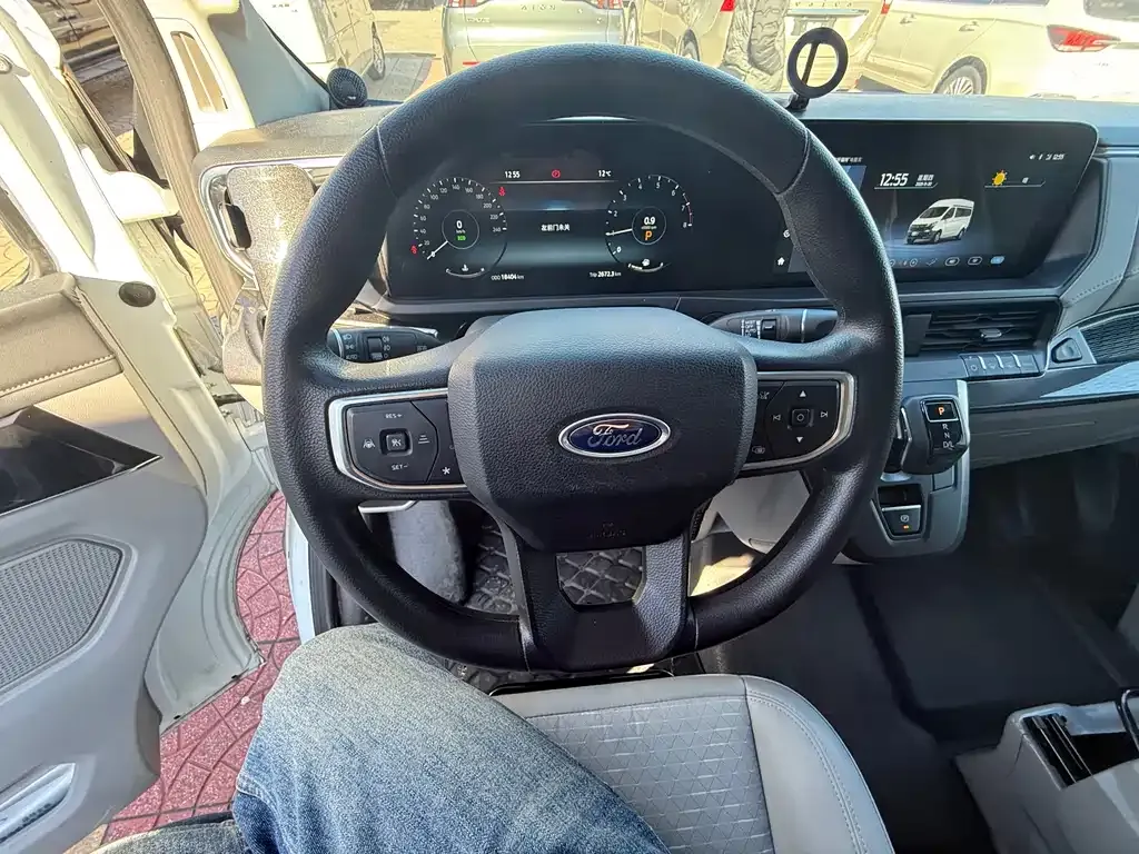 Ford Transit 2023 из CN, фото 8