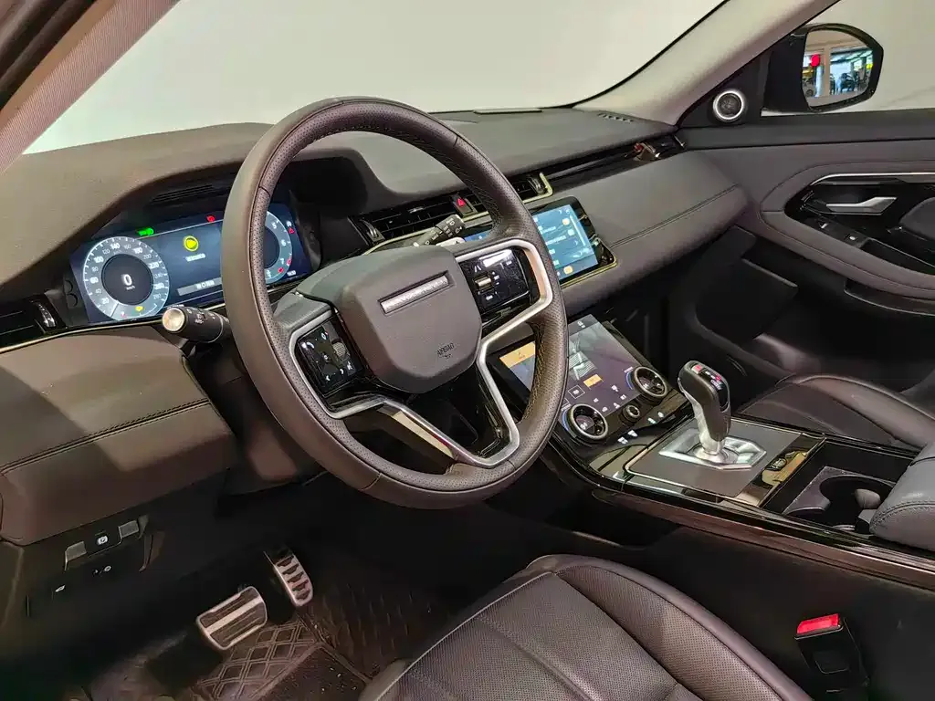 Land Rover Evoque 2023 из CN, фото 7