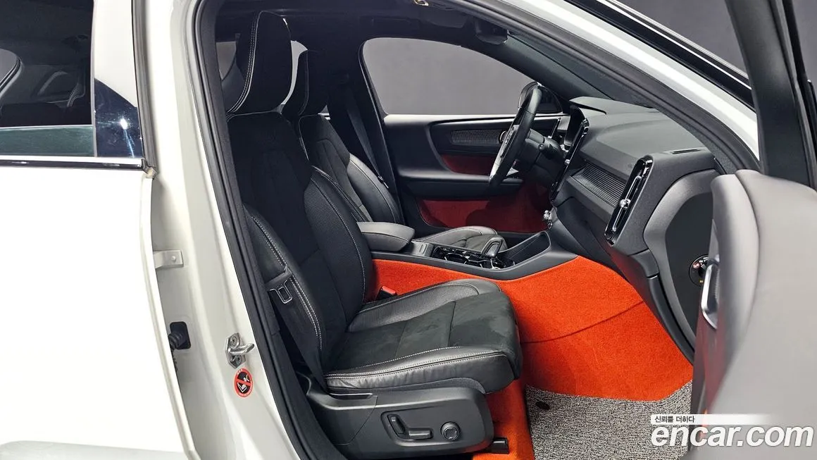 Volvo XC40 2021 из KR, фото 10