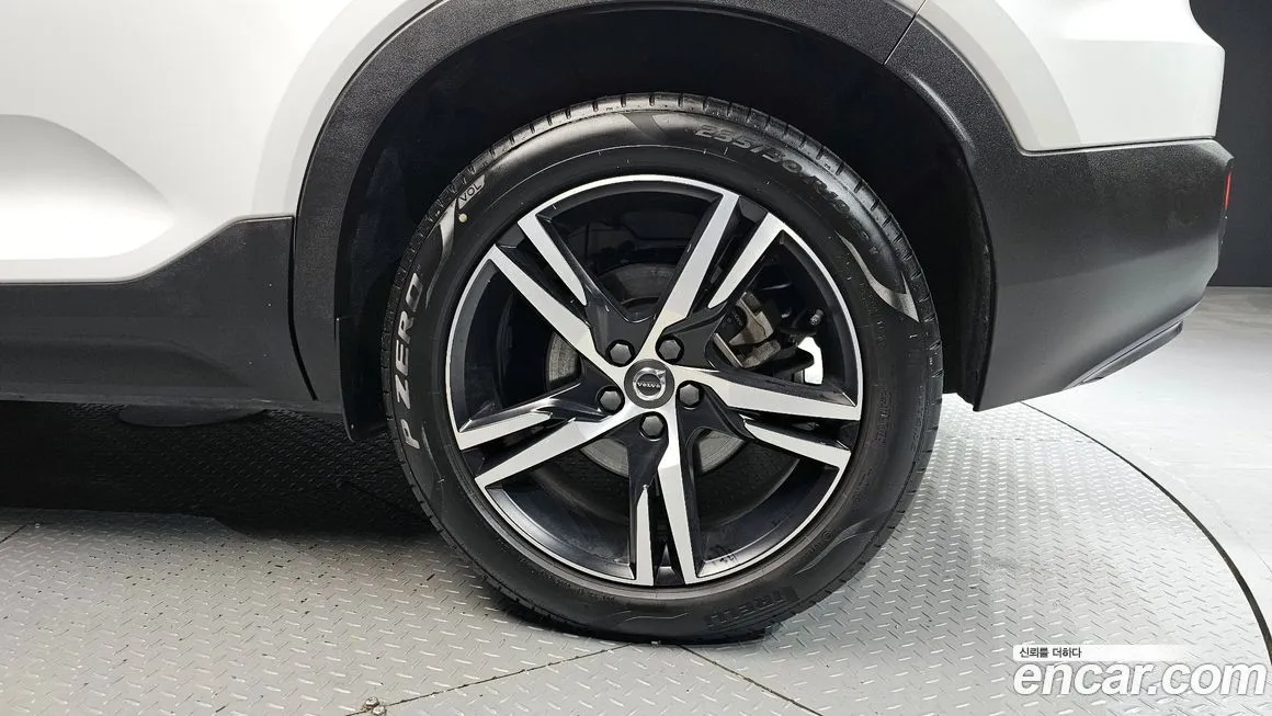 Volvo XC40 2021 из KR, фото 5