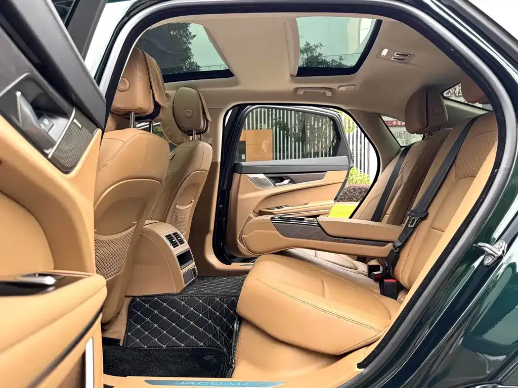 Jaguar XFL 2025 из CN, фото 6