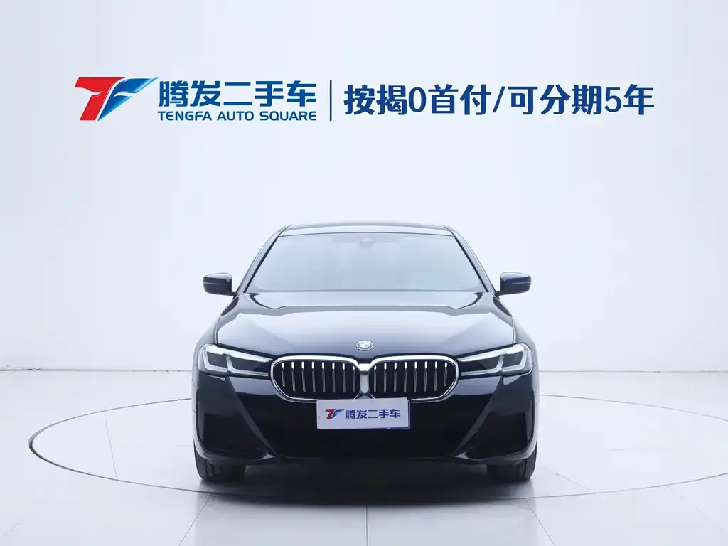 BMW 5 Series 2022 из CN, фото 2
