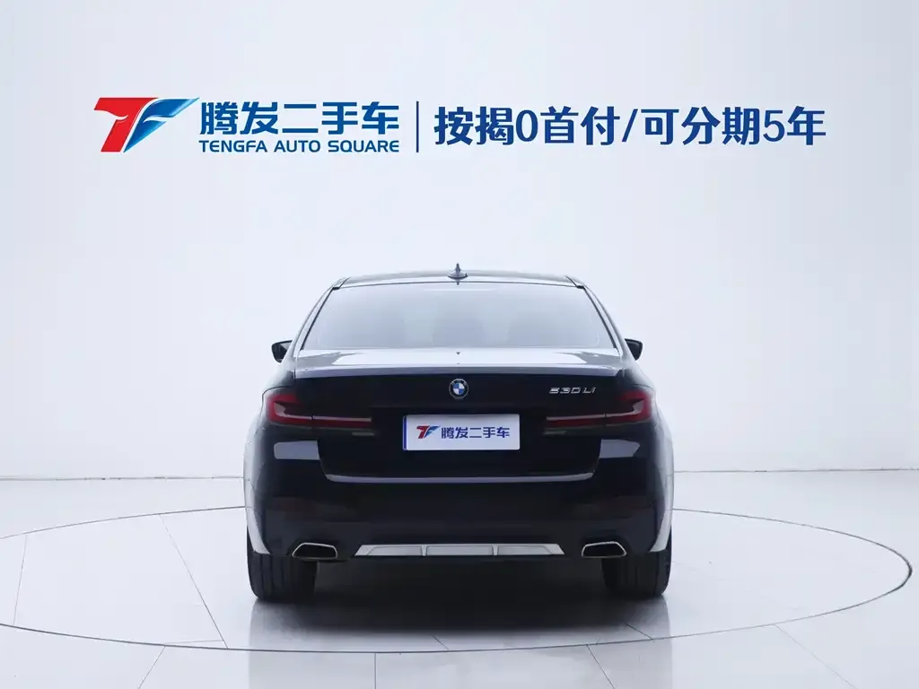 BMW 5 Series 2022 из CN, фото 4