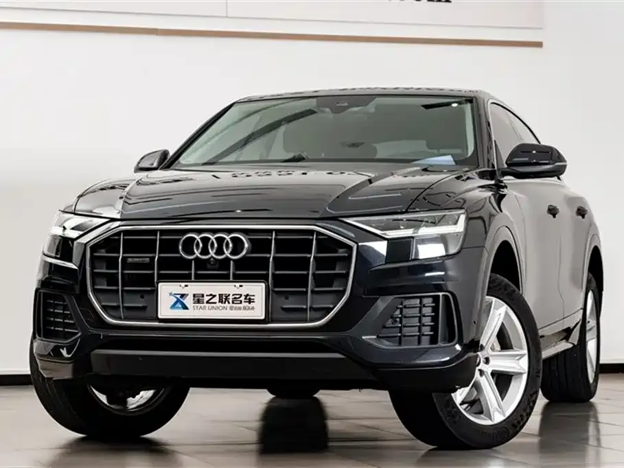 Audi Q8 2021 из CN, фото 2