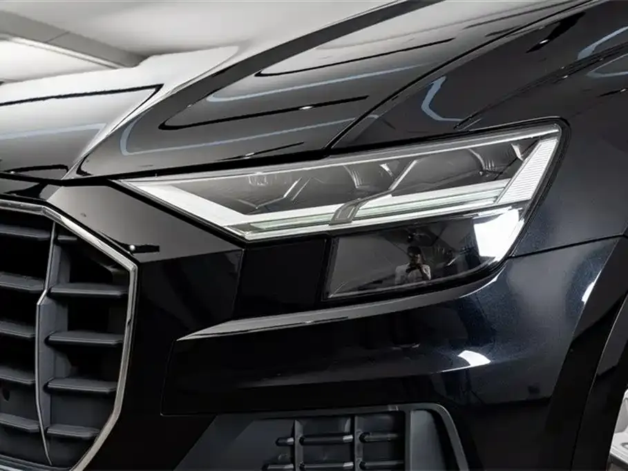 Audi Q8 2021 из CN, фото 4