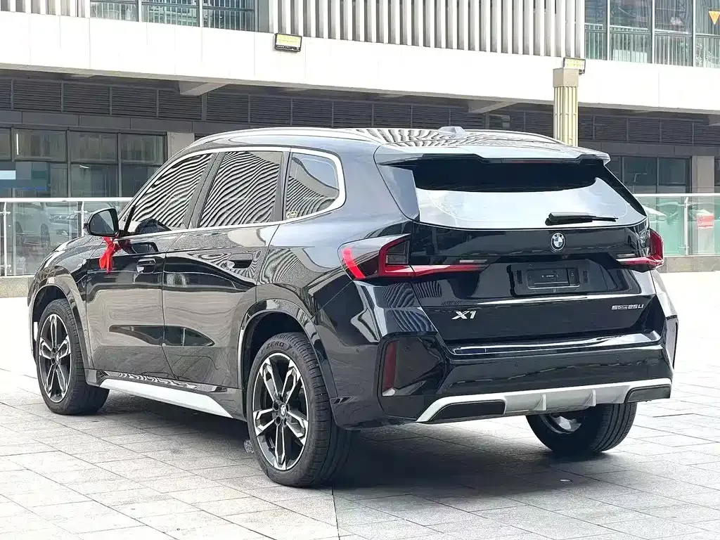 BMW X1 2023 из CN, фото 4