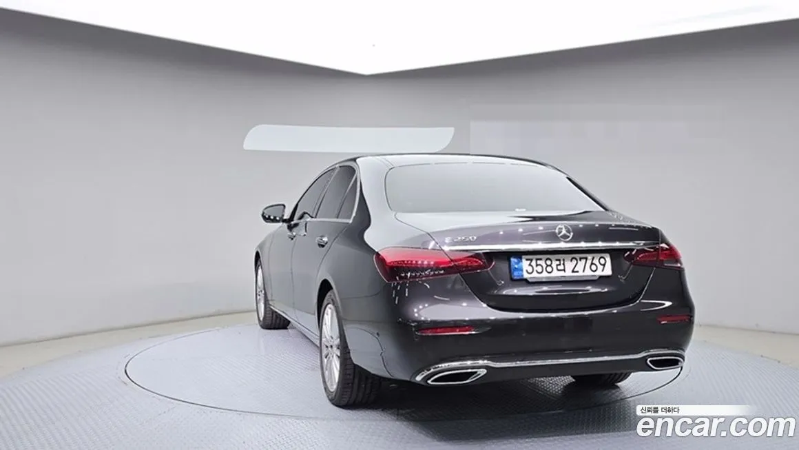 Mercedes-Benz E-Class 2022 из KR, фото 4