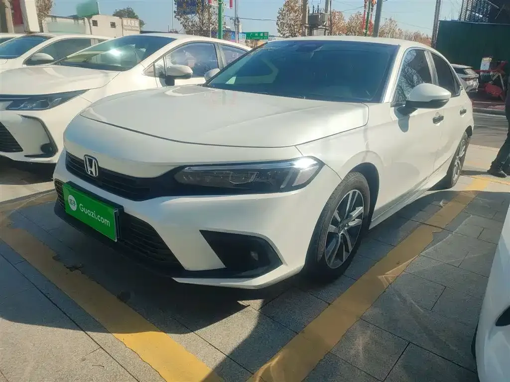 Honda Civic 2024 из CN, фото 2