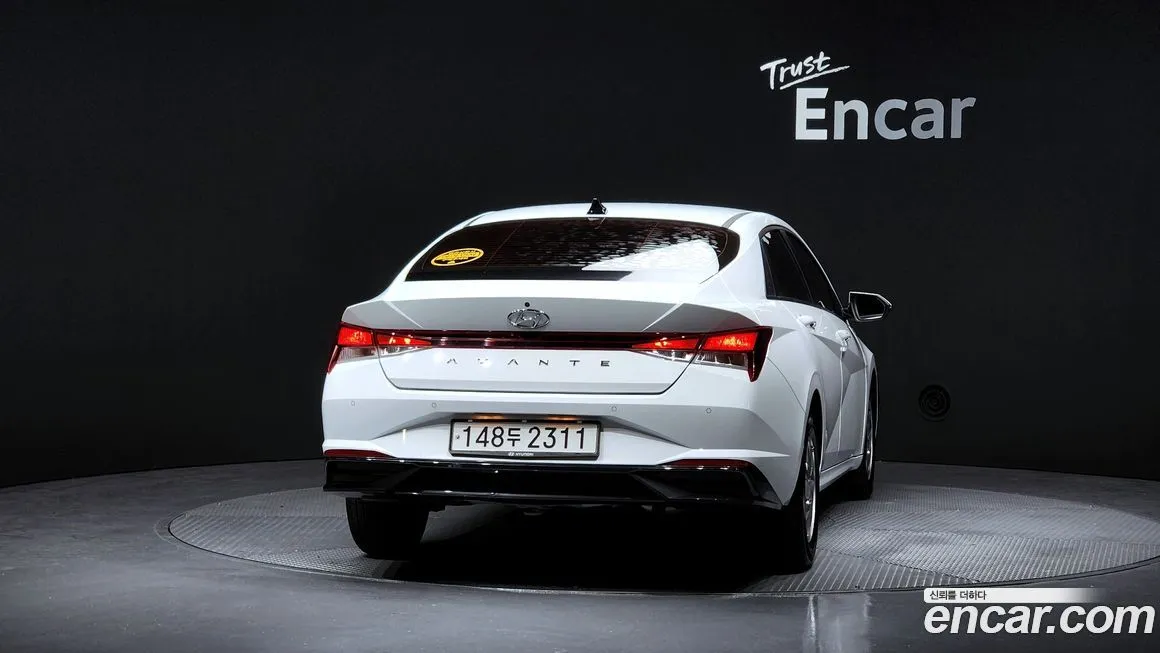 Hyundai AVANTE — фото 4