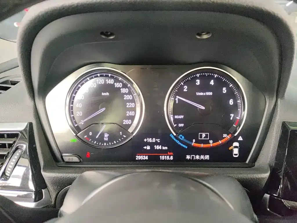 BMW 1 Series 2021 из CN, фото 9