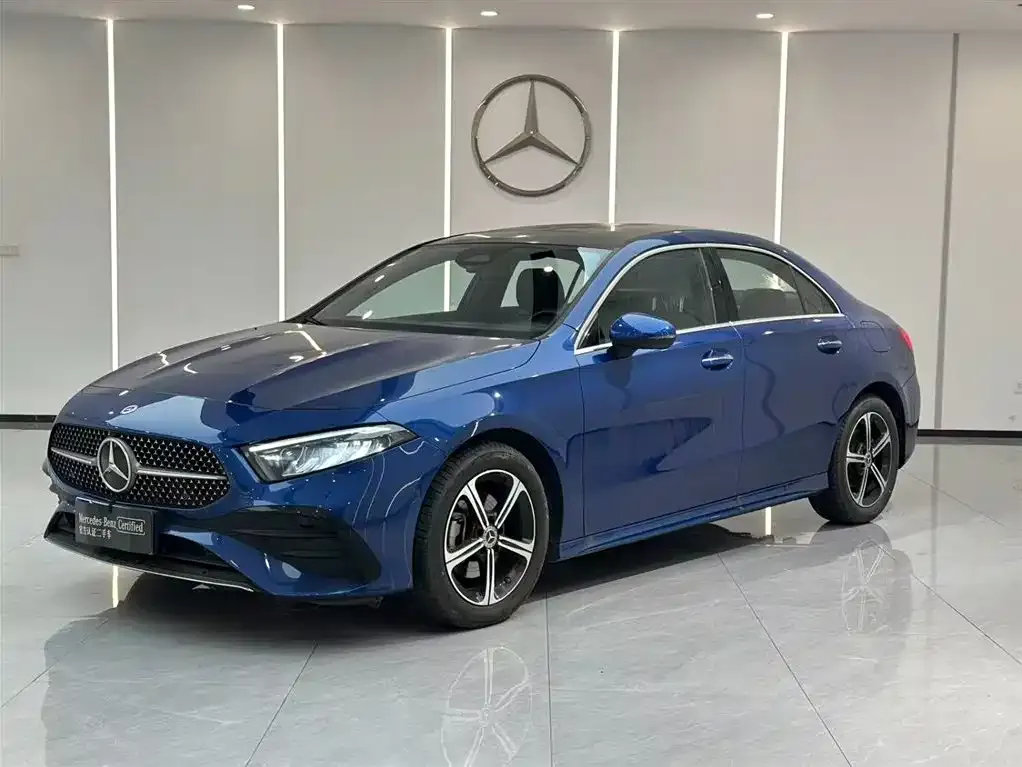 Mercedes-Benz A-Class — фото 1