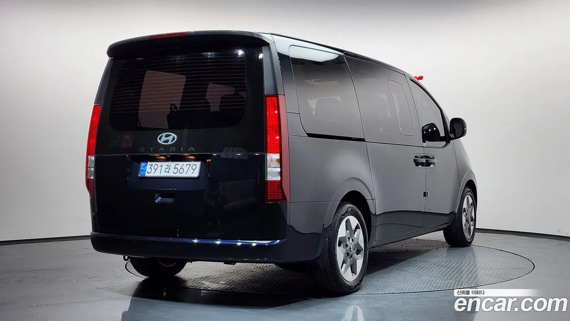 Hyundai Staria 2025 из KR, фото 2